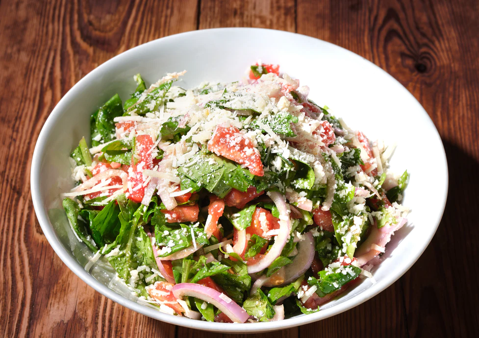 Parmesanlı Roka Salatası